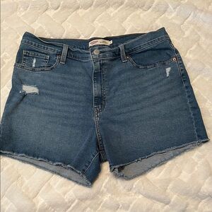 Signature by Levi Strauss Classic Blue Jean Shorts size 12
